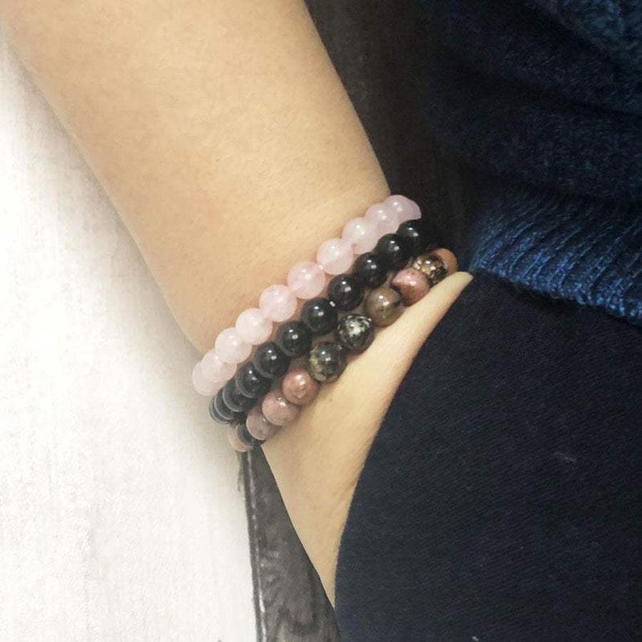 3 Bracelets "Trust in Love" Rose Quartz Onyx and Rhodonite | Bracelet | Bracelet, bracelets, Onyx, Rhodonite, Rose Quartz, universal love | Guided Meditation