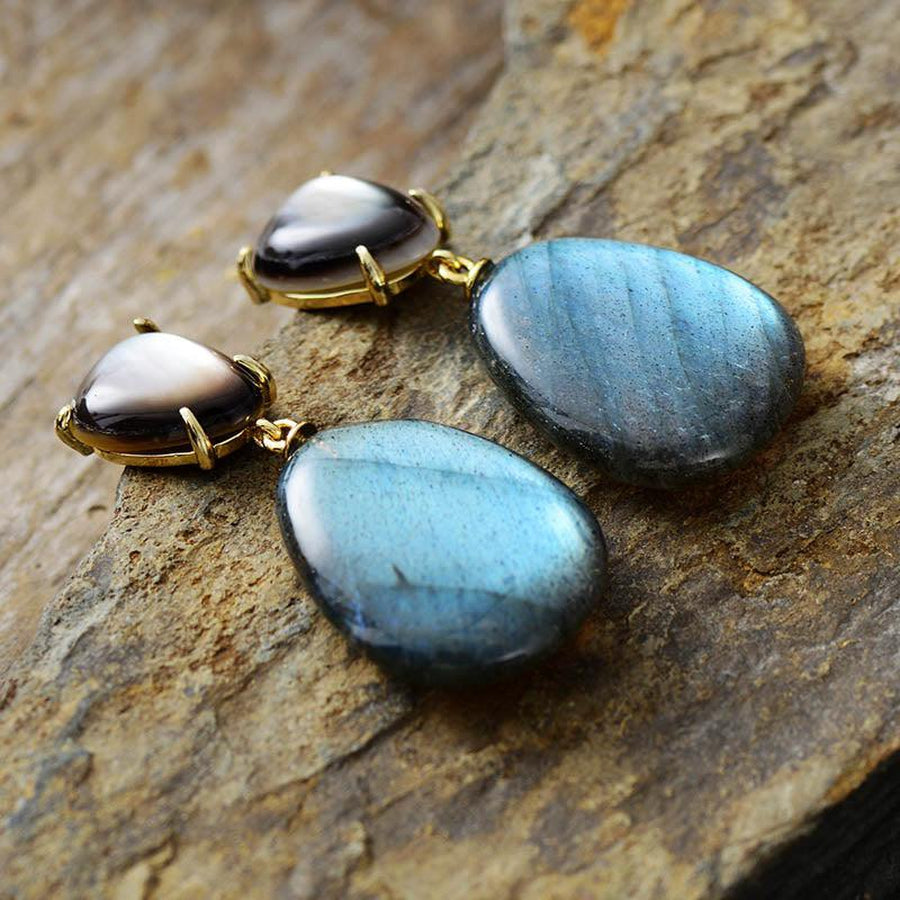 Luxury dangling earrings in natural Labradorites | Earring | Boucles d'oreilles, earring, Earrings, Labradorites, new | Guided Meditation