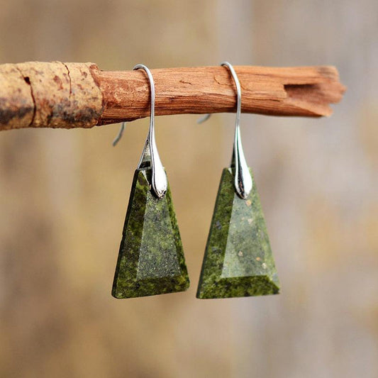 Dangling faceted trapezium earrings in green Jasper | Boucles d'oreilles, earring, Earrings, green Jasper, new | Guided Meditation
